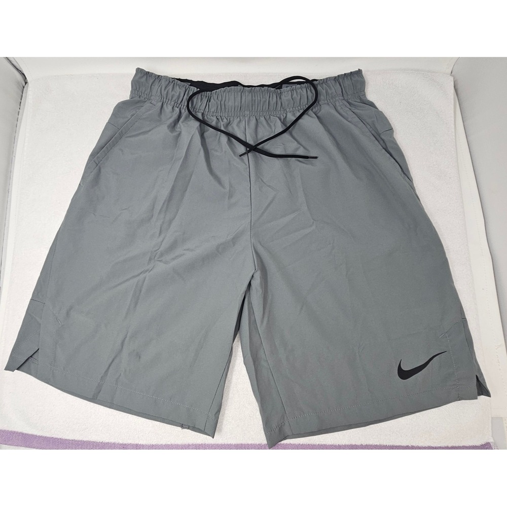 Nike Men's Dri-FIT Training Shorts, Gray, 8" Inseam, Size MD, CU4945-084, EUC!